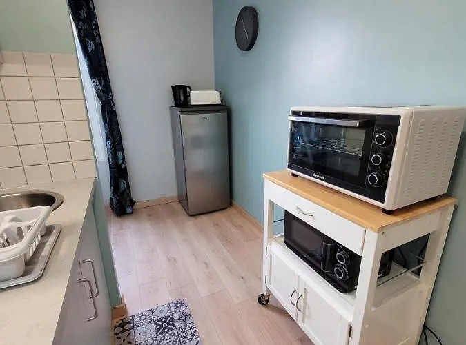 Meuble Renove Ideal Pour Curistes Ou Vacanciers La Roche-Posay